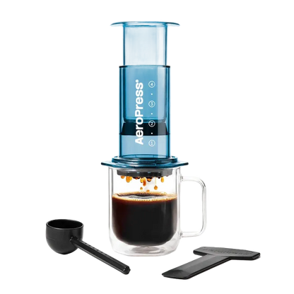 AeroPress Coffee Maker - Clear & Colors | Cafetera AeroPress