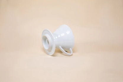 Hario V60 Ceramic Coffee Dripper 02 en Colores Clásicos Blanco
