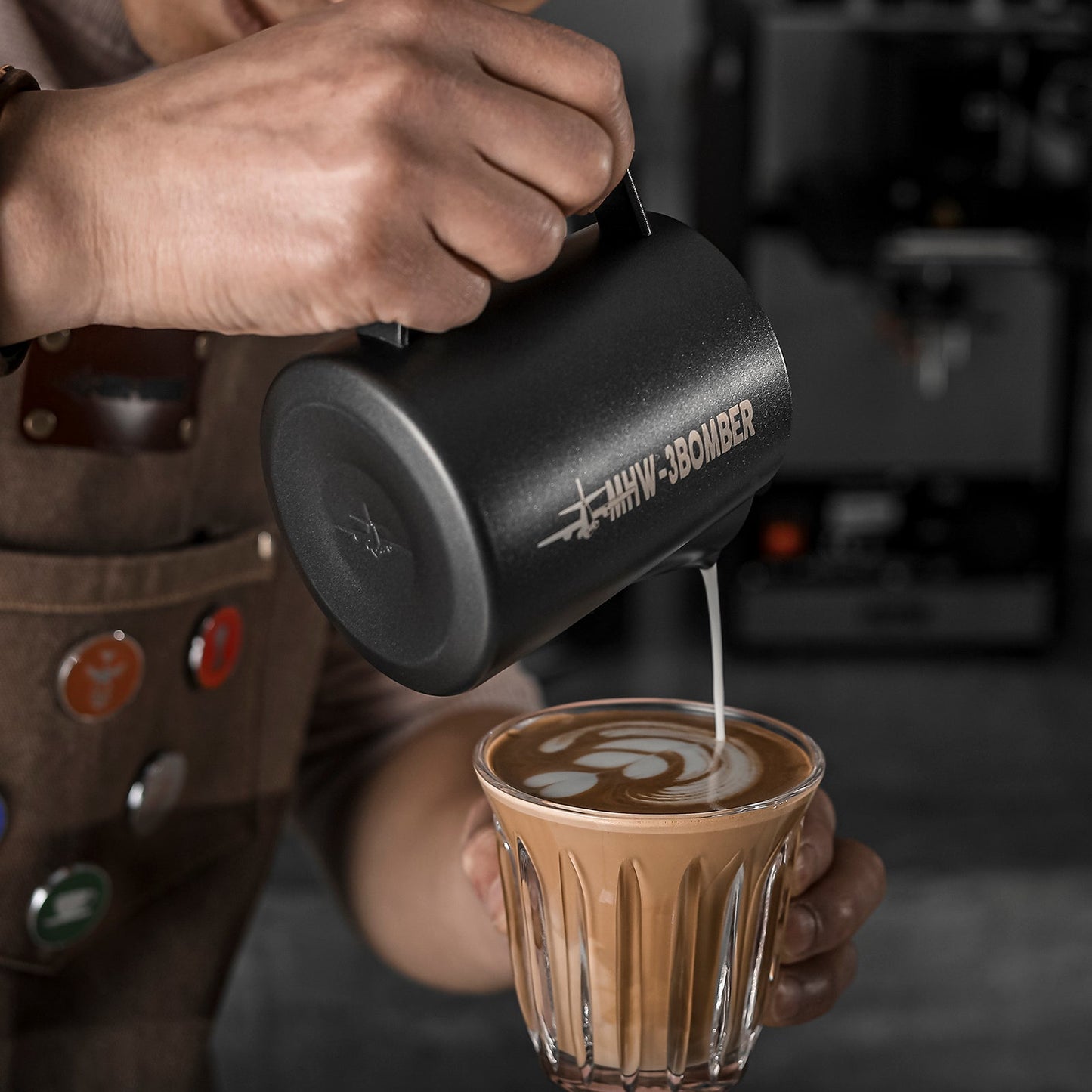 MHW-3BOMBER Milk Pitcher 5.0 Matte Black 500ml